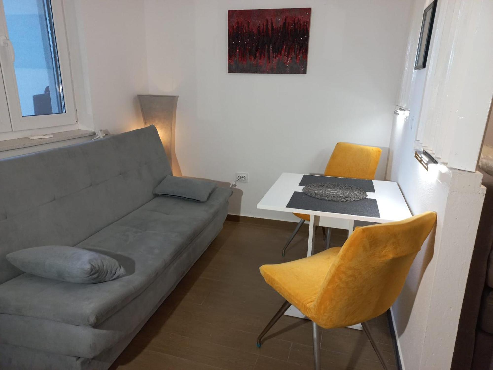 Studio Apartment With Pool Pula Exterior photo